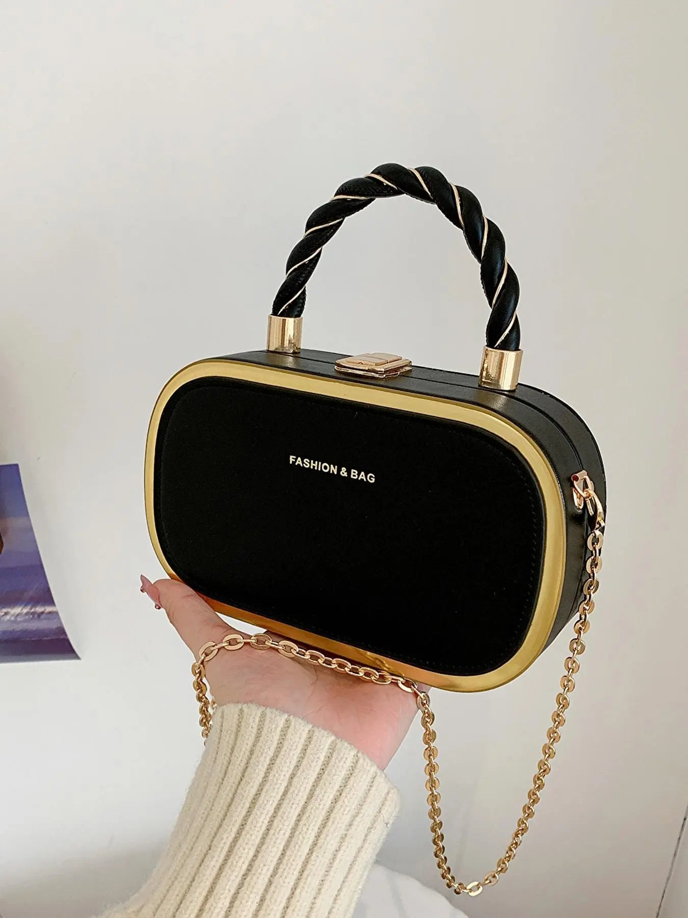 Women's Fashion Buckle Twisted Top Handle Chain Strap Crossbody Bag, Minimalist Letter Detail Metallic Trim Versatile Box Bag, Casual Shoulder Bag, Casual Crossbody Bags