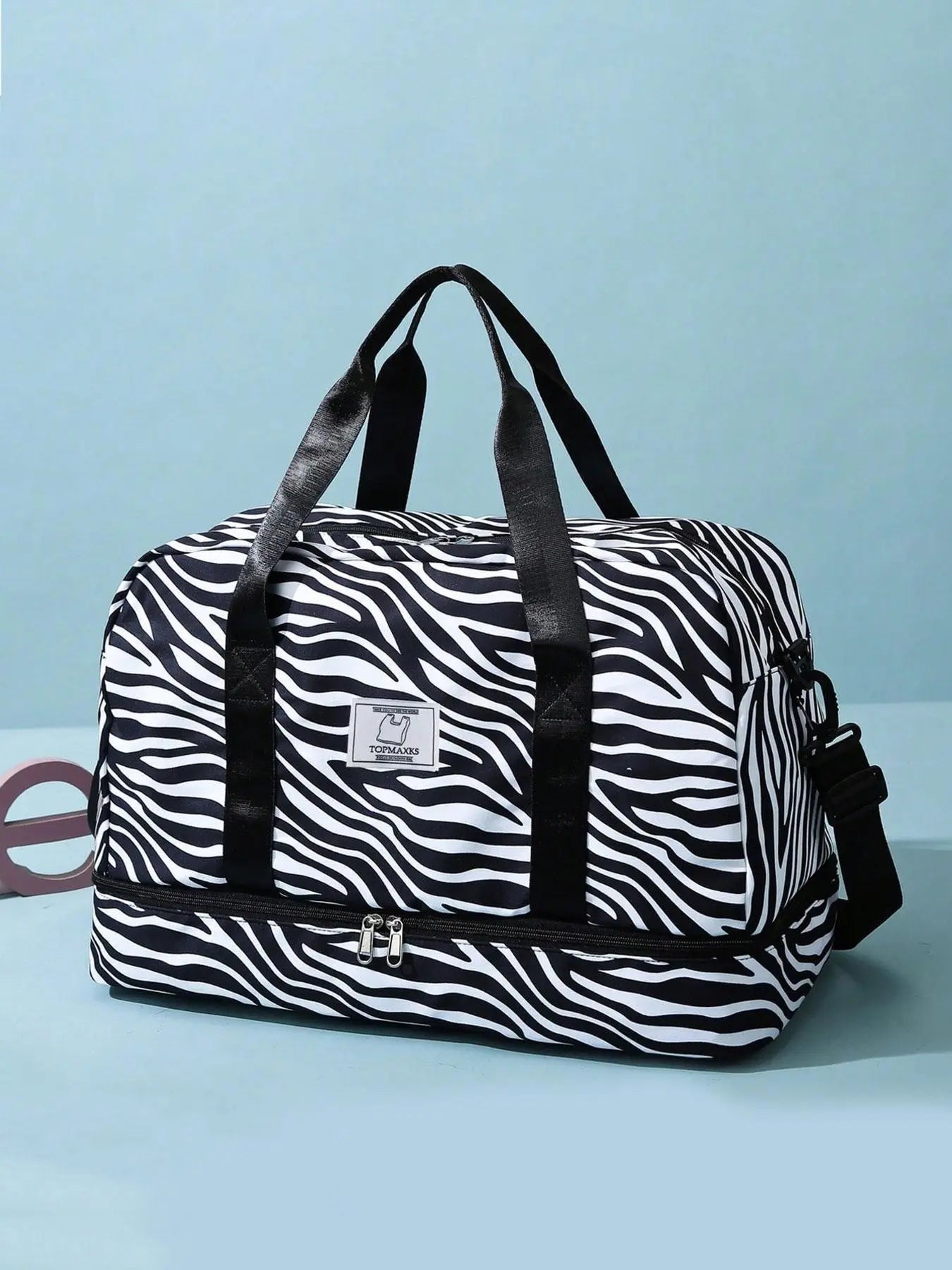Animal pattern personalized large capacity zipper travel bag, shoulder bag, neutral dry wet separation handbag, simple and fashionable pattern design, suitable for office workers and travelers
