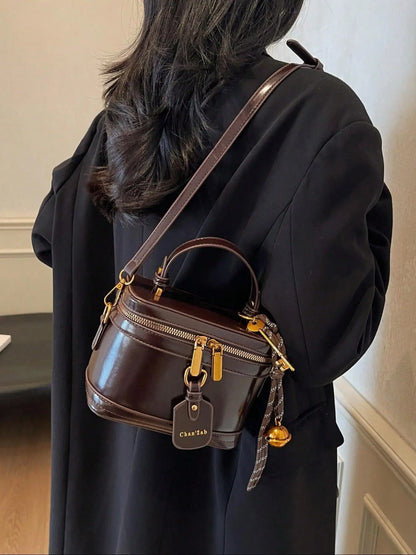 Women's Elegant Minimalist Handbag, Fashionable Retro Simple Style Crossbody Bag with Charm, Casual Trendy Versatile High-quality Daily Commuting Bag, Sling Purse