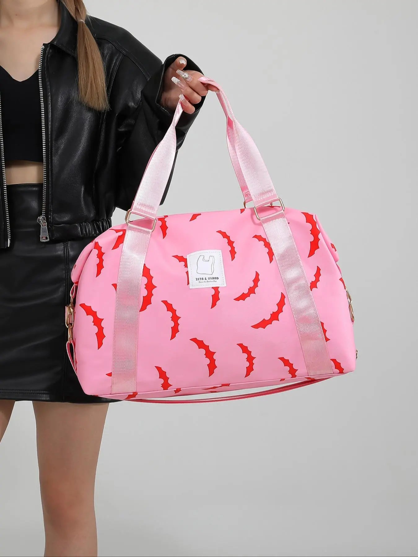 Summer 2025 Unisex Bat & Skull Travel Lightweight Bag, New Trendy Large Carry on Weekender Bag, Travel Bags, Travel Duffel Bag, Gym Duffel Bag, Chic Versatile Durable Bag for Travel, Fall Freshness, Purses for Women for Luggage, Travel Duffle Bag