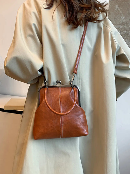 Retro style crossbody bag, fashionable and exquisite clip on bag, casual multifunctional handheld crossbody bag, lightweight and easy to carry, suitable for daily commuting, shopping, dating