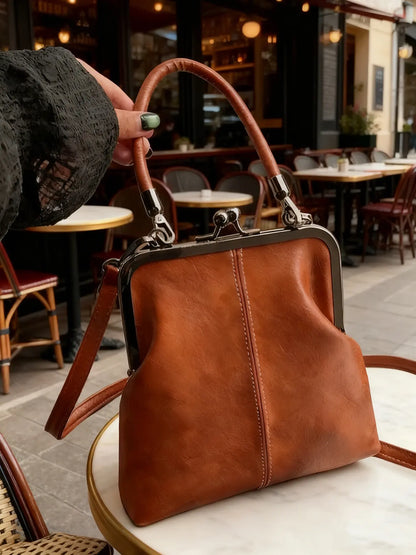 Retro style crossbody bag, fashionable and exquisite clip on bag, casual multifunctional handheld crossbody bag, lightweight and easy to carry, suitable for daily commuting, shopping, dating