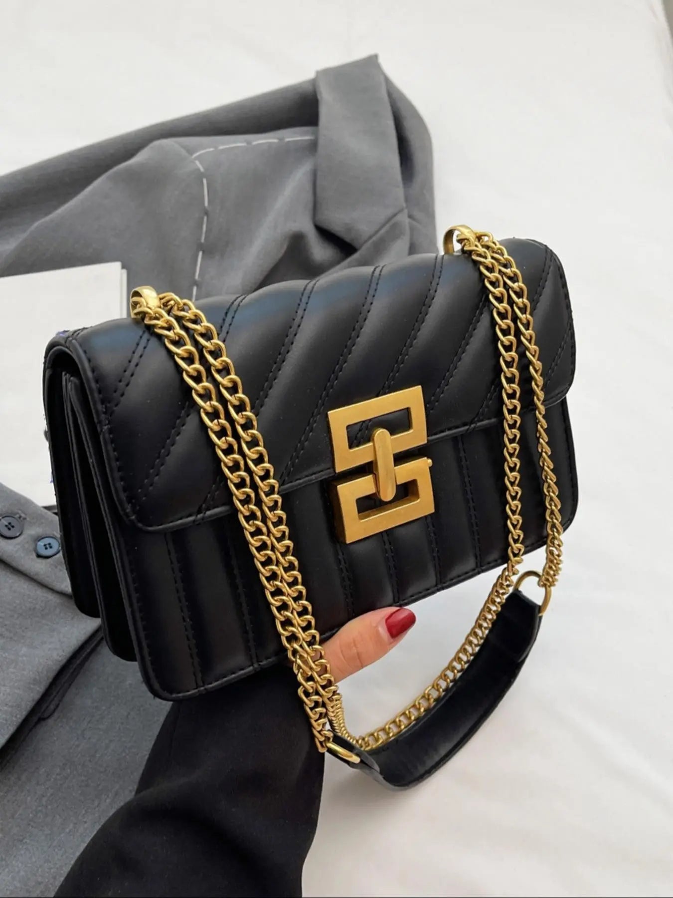 Women's Fashion Chain Strap Crossbody Bag, Casual Versatile Shoulder Bag for Daily Travel Work Commute, Trendy All-match Commuter Bag, Girl Fashionable Shopping Bag, Adjustable Crossbody Shoulder, Casual Crossbody Bags, Stylish Crossbody